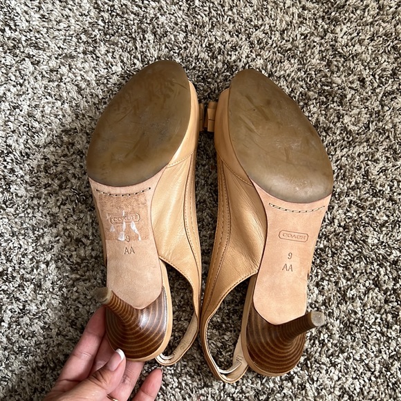 Coach Sandals - Picture 6 of 6